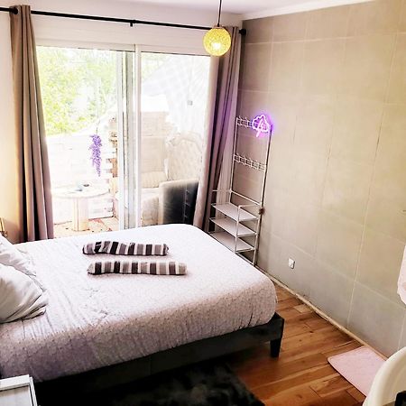 Suite From 1 To 6 - Bathtubs In Rooms - Air Conditioned Residential Appartement - Self-Arrival - Wifi - Netflix Disney - Kitchen - Laundry - Parking Авіньйон Екстер'єр фото